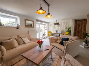 Prodej rodinného domu, Klatovy, Korálkova, 210 m2
