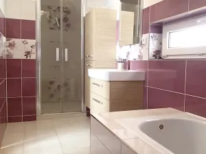 Prodej rodinného domu, Dolní Újezd, 186 m2