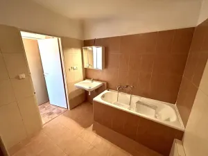 Pronájem bytu 2+1, Pardubice, Luďka Matury, 71 m2