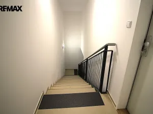Pronájem bytu 1+kk, Chrastava, náměstí 1. máje, 42 m2