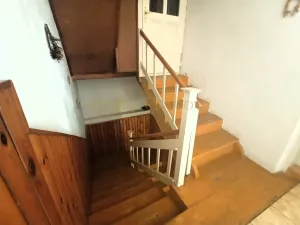 Prodej rodinného domu, Studená, nám. Sv. J. Nepomuckého, 180 m2
