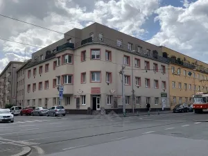 Pronájem bytu 2+kk, Praha, Na hroudě, 47 m2