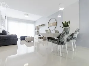 Prodej rodinného domu, San Miguel de Salinas, Alicante, Španělsko, 135 m2
