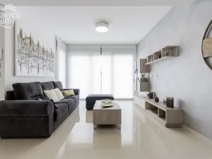 Prodej rodinného domu, San Miguel de Salinas, Alicante, Španělsko, 135 m2