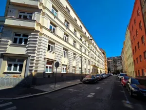 Prodej bytu 2+1, Praha - Libeň, Na Rokytce, 68 m2