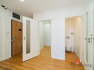 Pronájem bytu 3+kk, Praha - Černý Most, Bryksova, 72 m2