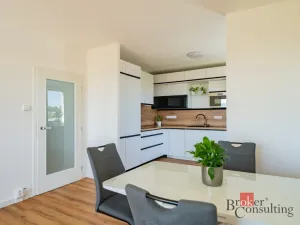 Pronájem bytu 3+kk, Praha - Černý Most, Bryksova, 72 m2