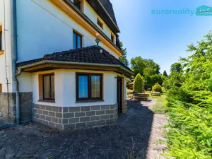 Prodej rodinného domu, Aš, Březová, 210 m2