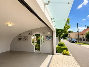 Pronájem rodinného domu, Bašť, Za Vilou, 300 m2