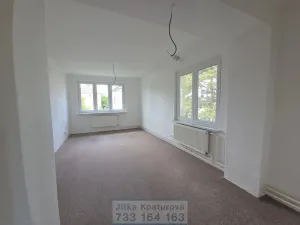 Pronájem bytu 2+1, Opava - Předměstí, Sadová, 62 m2