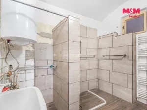 Prodej rodinného domu, Spomyšl, 350 m2