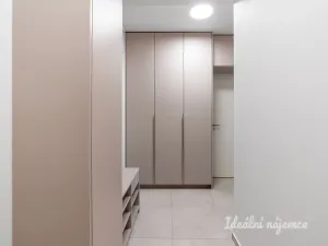 Pronájem bytu 1+kk, Praha - Čakovice, Danielova, 40 m2