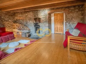 Prodej rodinného domu, Uzeničky - Černívsko, 590 m2