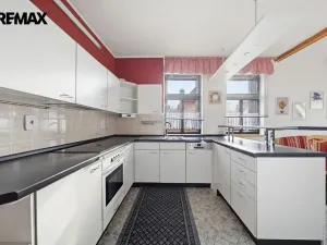 Prodej rodinného domu, Abertamy, Pražská, 220 m2