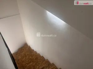 Pronájem atypického bytu, Praha - Běchovice, Podnikatelská I, 11 m2