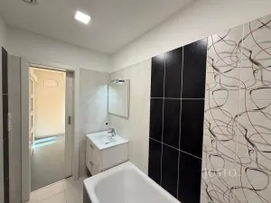 Pronájem bytu 2+kk, Jablonec nad Nisou, Na Roli, 42 m2