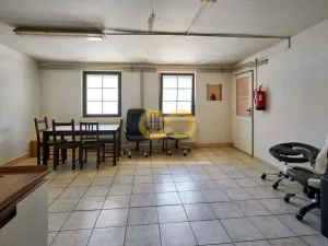Prodej skladu, Háje, 6412 m2