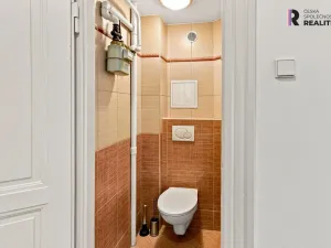 Prodej bytu 2+1, Praha - Vinohrady, Římská, 87 m2