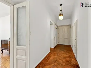Prodej bytu 2+1, Praha - Vinohrady, Římská, 87 m2