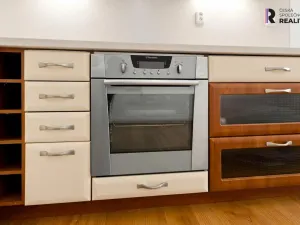 Prodej bytu 2+1, Praha - Vinohrady, Římská, 87 m2