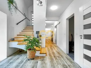 Prodej rodinného domu, Bušanovice - Horní Nakvasovice, 300 m2