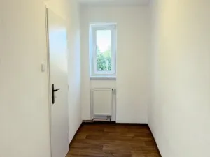 Pronájem bytu 2+1, Dobřany, Stromořadí, 60 m2