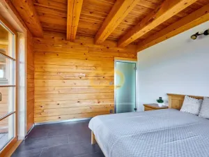 Prodej rodinného domu, Nové Hrady, Vilová čtvrť, 216 m2