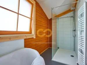 Prodej rodinného domu, Nové Hrady, Vilová čtvrť, 216 m2