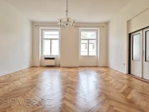 Pronájem bytu 3+1, Praha - Nové Město, Na hrádku, 95 m2