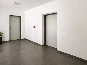 Pronájem bytu 2+kk, Hluboká nad Vltavou, Potoční, 52 m2