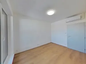 Pronájem bytu 2+kk, Třebíč, Modřínová, 56 m2