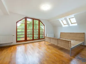 Pronájem rodinného domu, Praha - Suchdol, Pod rybníčkem, 189 m2