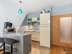 Pronájem bytu 2+kk, Praha - Vokovice, K Červenému vrchu, 63 m2