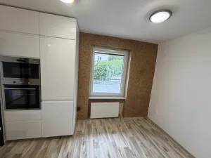 Pronájem bytu 3+kk, Praha - Braník, Branická, 74 m2