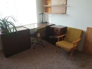Pronájem bytu 3+1, Praha, Na stezce, 65 m2