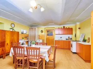 Prodej rodinného domu, Jilem, 320 m2