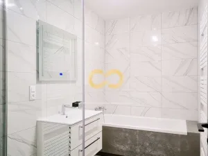 Pronájem bytu 2+kk, Písek - Vnitřní Město, Alšovo nám., 66 m2