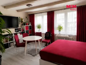 Prodej bytu 3+1, Praha - Záběhlice, Hrusická, 56 m2