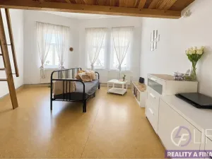 Prodej bytu 2+1, Vrchlabí, Nádražní, 50 m2