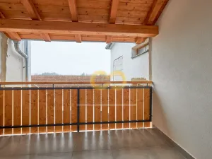 Pronájem bytu 3+kk, Strunkovice nad Blanicí, náměstí Bohumila Havlasy, 91 m2