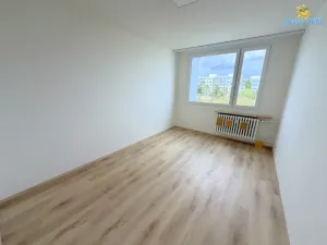 Pronájem bytu 3+1, Praha - Háje, Štichova, 67 m2