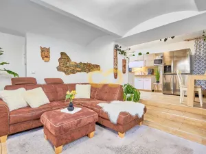 Prodej rodinného domu, Černá v Pošumaví, 320 m2