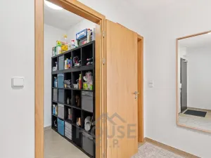 Prodej bytu 2+kk, Praha - Ruzyně, Stočesova, 60 m2