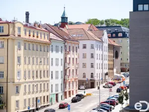 Pronájem bytu 2+kk, Praha, Hartigova, 64 m2