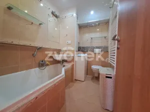 Pronájem bytu 2+1, Zlín, Družstevní, 48 m2