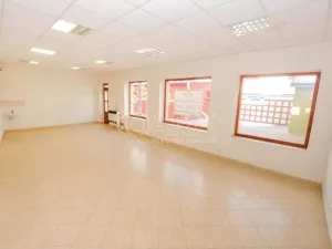 Pronájem obchodního prostoru, Benešov, Tyršova, 45 m2