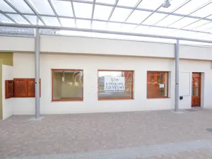 Pronájem obchodního prostoru, Benešov, Tyršova, 45 m2