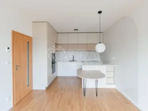 Pronájem bytu 3+kk, Benešov, 102. pluku, 73 m2