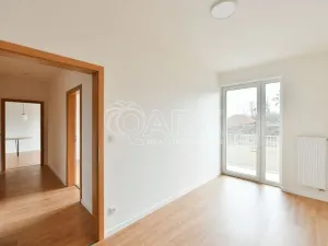 Pronájem bytu 3+kk, Benešov, 102. pluku, 73 m2