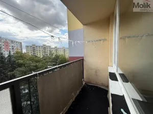 Prodej bytu 2+1, Chomutov, Dřínovská, 62 m2
